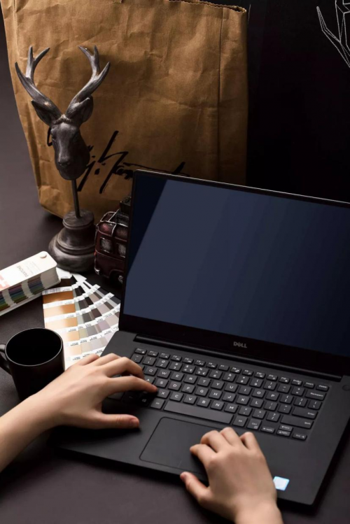 初春购机正当时，高性能XPS 15限时直降3000元，值得入手