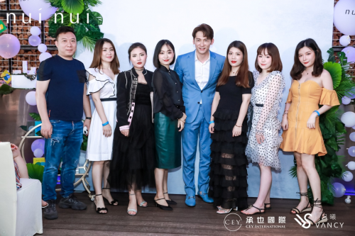 再不嗨抢又断货了！nui nui面膜植物萃取无刺激，明星都疯狂打call！