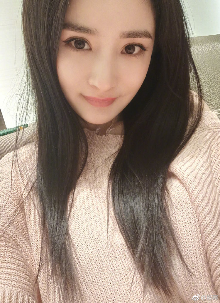 杨幂刘恺威离婚，杨幂有意图争夺离婚孩子抚养权？刘恺威父亲刘丹避谈：大家自行想像吧！