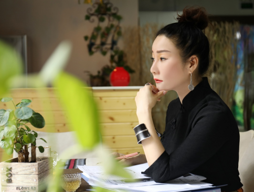 印象子依，一场关于爱和美的追逐