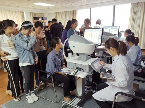 宝岛眼镜携手北京思柏润开启眼健康筛查全新体验顺丰专场