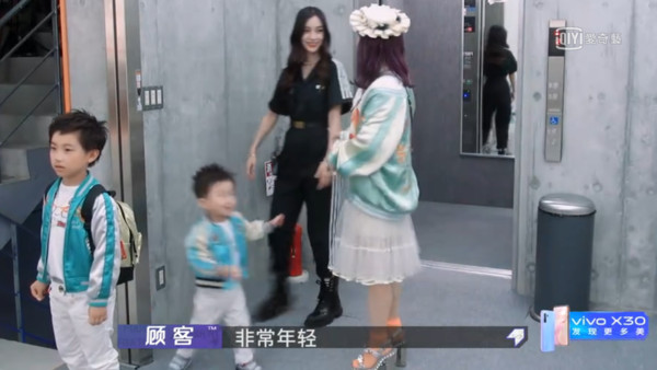Angelababy日文超强！跟日素人录影讲一长串…网听傻：原来这么流利