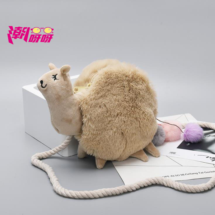 潮呀呀打造的潮品店有什么不一样？拥抱商业拥抱未来