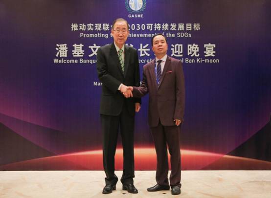 天使之约为年轻情侣圆梦 ——专访莫桑钻专家李金龙