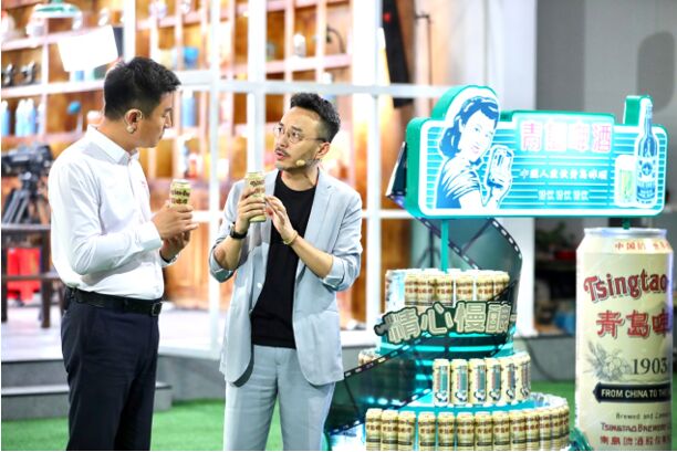 青岛啤酒1903国潮罐焕新上市，首发引爆汪涵直播间掀起新潮流