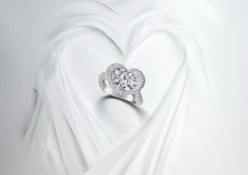 Cartier、Tiffany“婚礼钻戒”怎么选？14个品牌经典款推荐准新娘必看
