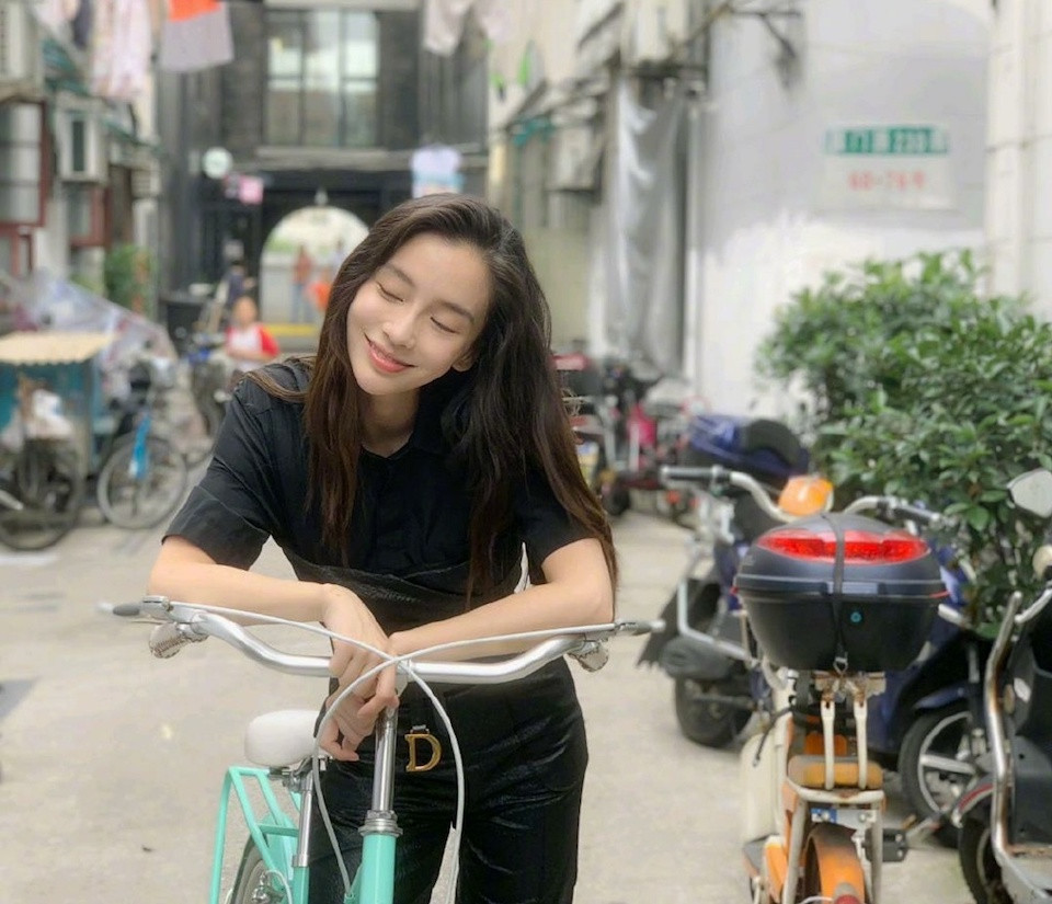Angelababy杨颖变身妃子美哭！饮食秘诀加减肥2招，当妈依然维持少女身材