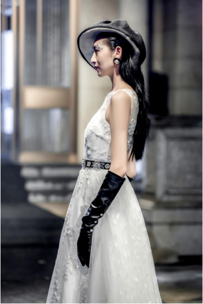 为独立女性打造个人传奇，one black有什么“杀手锏”？